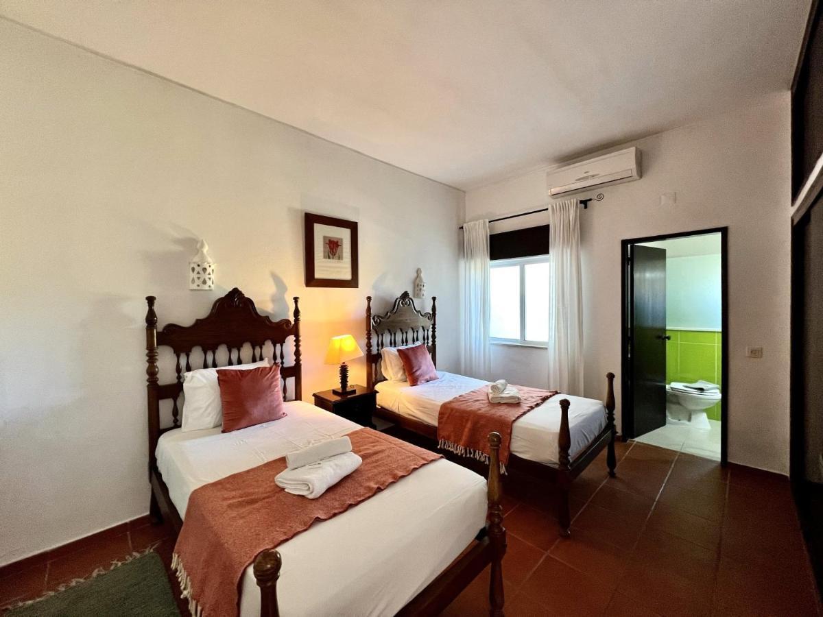 Armacao De Pera Twins 3 With Pool By Homing Apartment ภายนอก รูปภาพ
